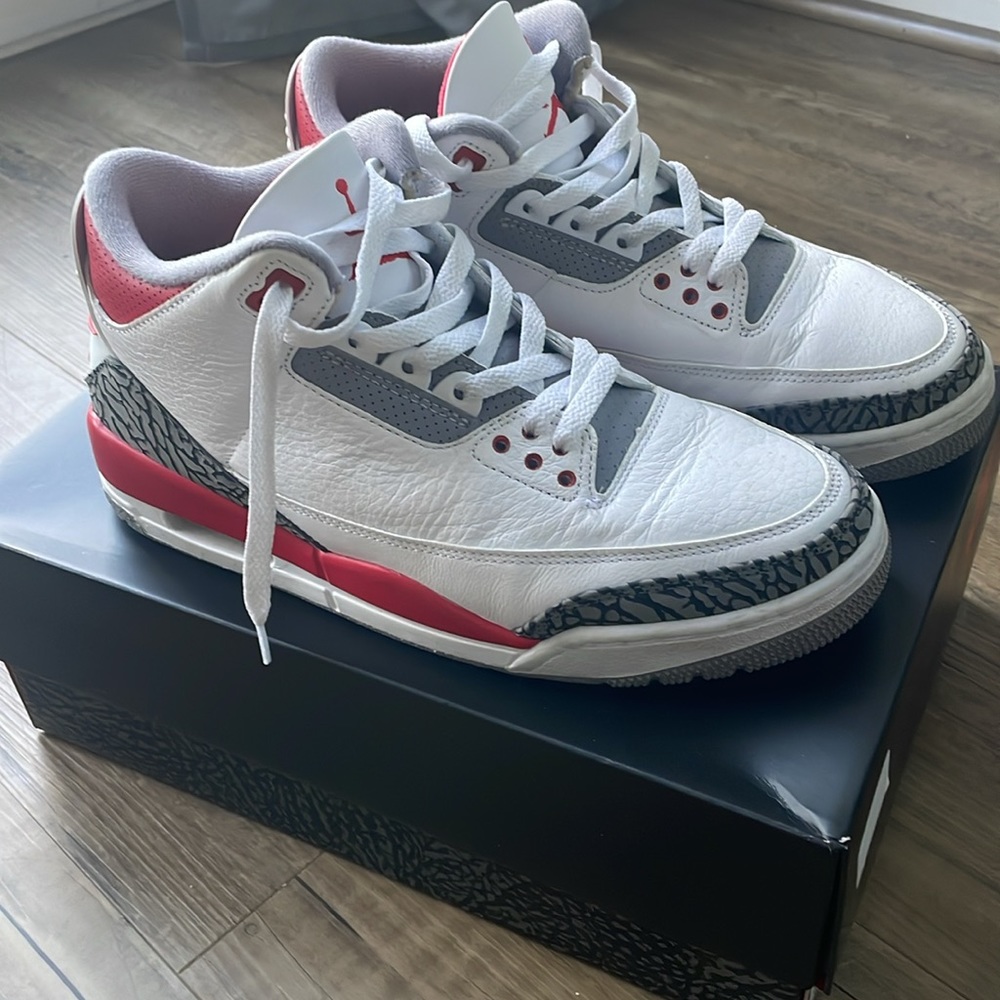Nike Air Jordans 3